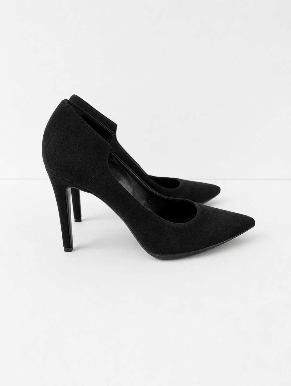 Giampaolo Viozzi Black Suede Leather Pointed Toe Pumps Heels Size 38 Italy 7.5 - Picture 2 of 11